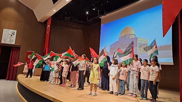 Arapgir'de 'Mescid-i Aksâ ve Umut' Oyunu Duygulandırdı