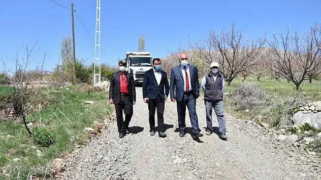 Arazi Yol Yapım ve Onarım Çalışmaları Devam Ediyor