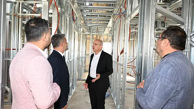 Arguvan İlçesinde 210 Köy Evi İnşası Hızla Devam Ediyor