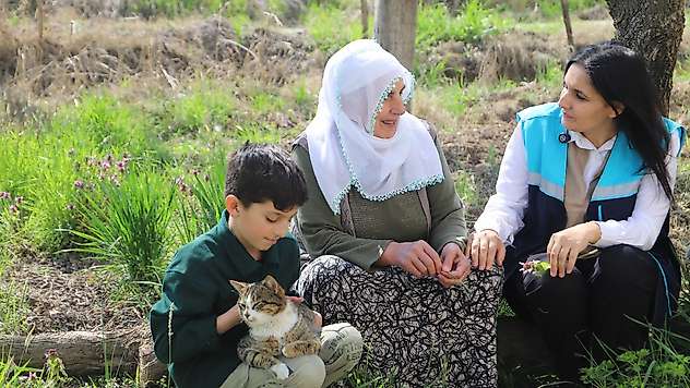 'Asrın Çınarları' ile Gönüllere Dokunan Ziyaretler