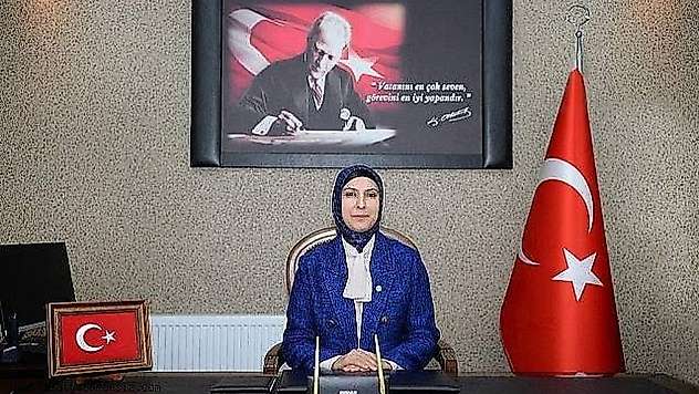 Asuman Sarıtaç İyi Parti'den İstifa Etti