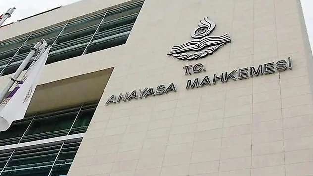AYM Başkanvekilliğine İrfan Fidan seçildi