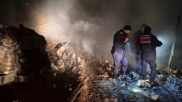 Aynı Mezrada Peş Peşe Yangınlar: Jandarma İnceleme Başlattı