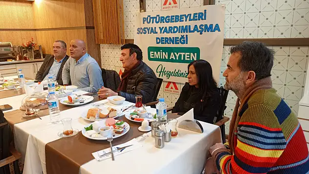 Ayten: 'Gazeteciler Asrın Felaketinde Tarihe Not Düştü'