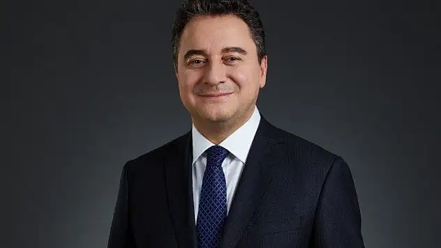 Babacan: Herkes düşman, Biz Bize Yeteriz…