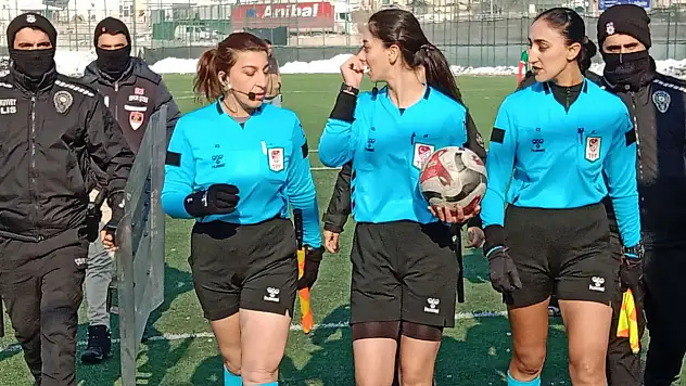 Bahis Skandalı Sonrası Sahada Değişim: Kadın Hakemler Öne Çıktı