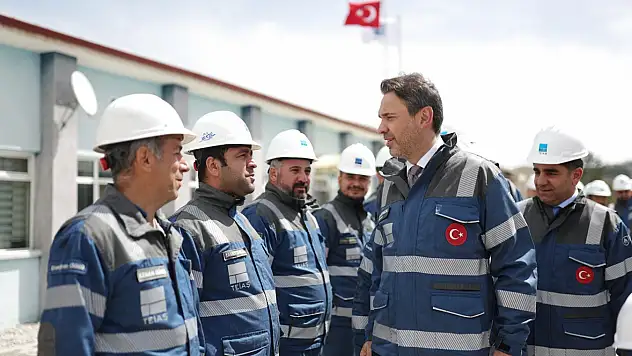 Bakan Bayraktar: Hem kurulu güç açısından hem de sistem işletmesi açısından elektrikte hiçbir sorunumuz yok.