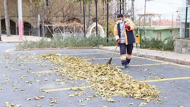 Bakan Selçuk: 'Kamu İşçilerimizin İlave Tediyeleri Bugün Hesaplara Yatacak'