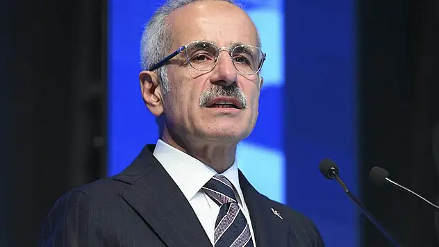 Bakan Uraloğlu: Çağrı cihazları özelinde Türkiye'de risk bulunmuyor