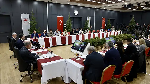 Bakan Yumaklı: 11 Kasım'da 81 İlde Eş Zamanlı Fidan Dikimi