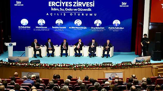 Bakan Yumaklı: Türkiye Son 66 Yılın En Yüksek Yağışını Aldı