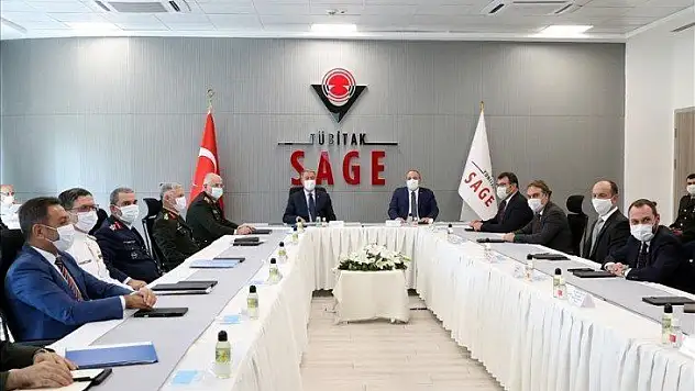 Bakanlar'dan ve TSK Komuta Kademesinden TÜBİTAK SAGE'ye ziyaret