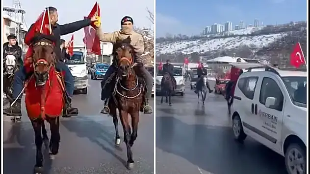 Banazı Meydanında Bayrak İçin Tek Yürek
