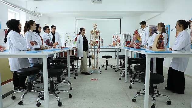BARÜ Hemşirelik Bölümüne HEPDAK'tan 5 Yıl Tam Akreditasyon