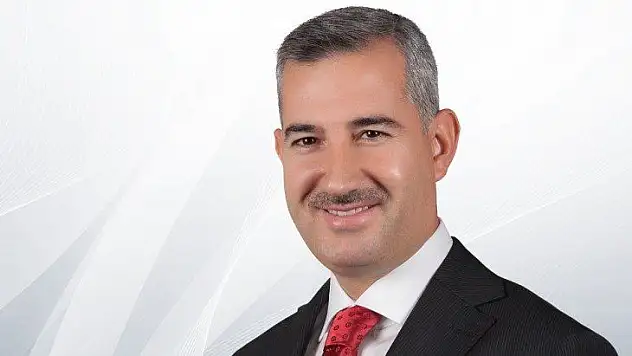 Başkan Çınar: Babalarımız güçlü bir aile yapısının temelini teşkil etmektedir