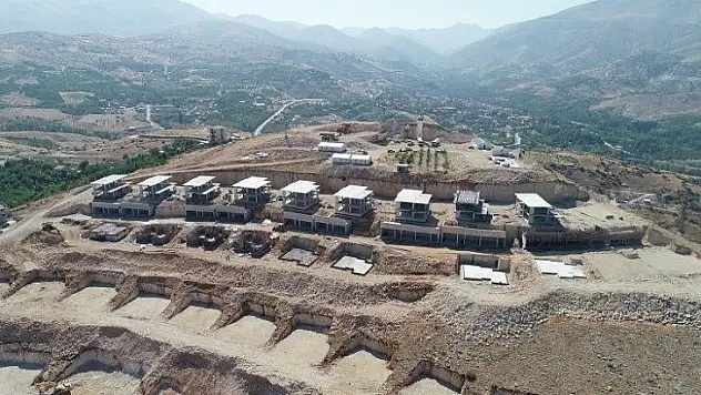 Başkan Çınar, Yeşil Yaka Villalarındaki İnşaatları Yerinde İnceledi