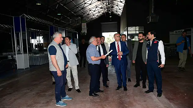Başkan Er 7. Malatya Yapı Dekorasyon Fuar Alanında İncelemelerde bulundu