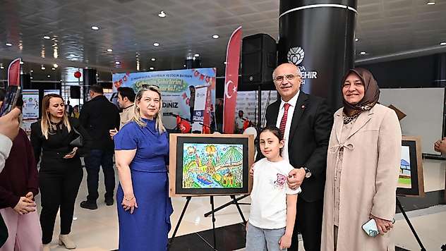 Başkan Er, 'Akıllı ve sıfır atık şehirler' temalı resim yarışmasının ödül törenine katıldı
