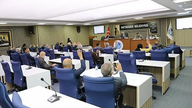 Başkan Güder: Cezmi Kartay'da 5 Dönümlük Alan Dönüştürülecek'