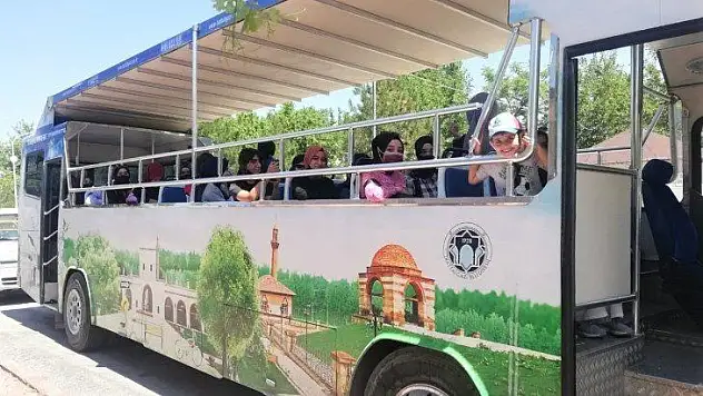 Başkan Güder: 'Gençlerimizi Geleceğe Hazırlamak Bizim Birinci Vazifemiz'