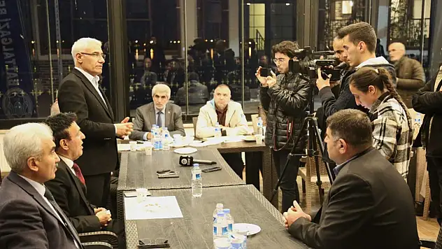 Başkan Güder İftarda Basın Mensuplarıyla Bir Araya Geldi