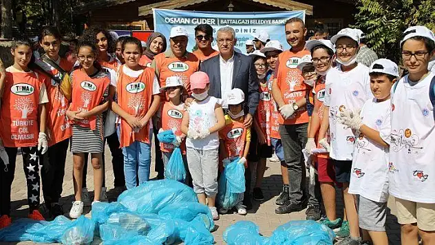 Başkan Güder: 'Temiz toplum ve temiz çevre için el ele verelim'