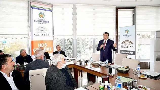 Başkan Gürkan Muhtarlarla Bir Araya Geldi