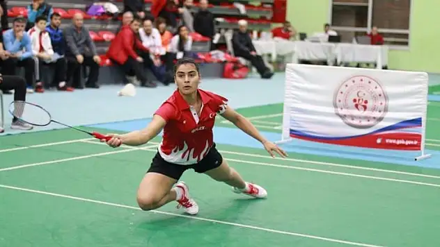 Başkan Şerifoğulları: 'Sporcumuz Aliye Demirbağ'a Yürekten Başarılar Diliyorum'