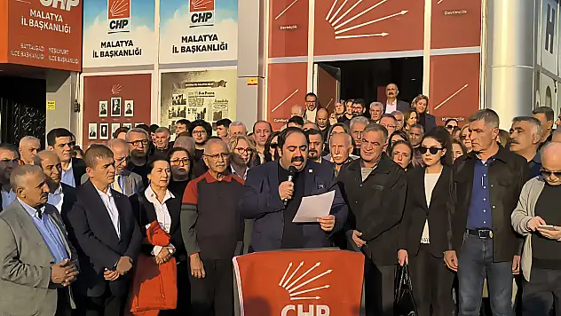 Başkan Yıldız, Esenyurt Belediye Başkanı Prof. Dr. Ahmet Özer'in tutuklanmasından dolayı açıklama yaptı