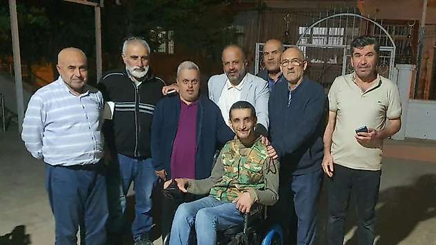 Battalgazi Belediye Başkanı Bayram Taşkın, Engelli Vatandaş Mevlana Akın'ı Akülü Araçla Sevindirdi