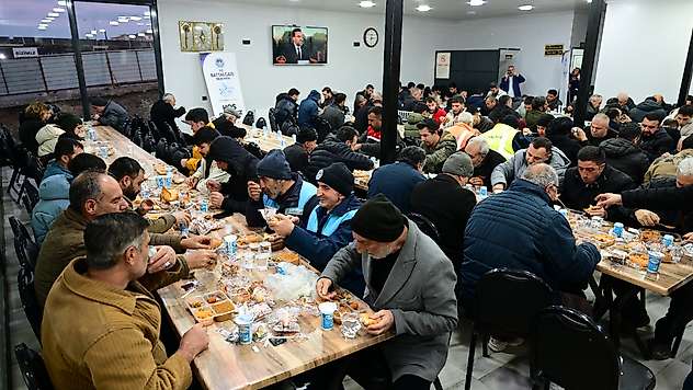 Battalgazi Belediyesi İftarı Çadırlarda Değil Restoranda Veriyor