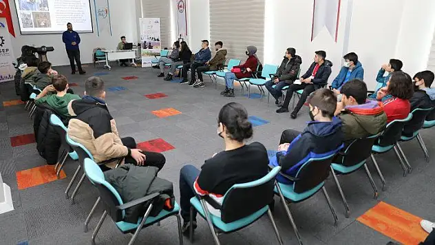 Battalgazi Belediyesi'nden Öğrencilere Anlamlı Eğitim Gezisi