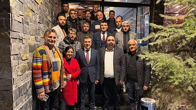 Battalgazi'de İftar Buluşması: Alper Gürsoy'dan 'Belirsizlik Sona Ermeli' Mesajı