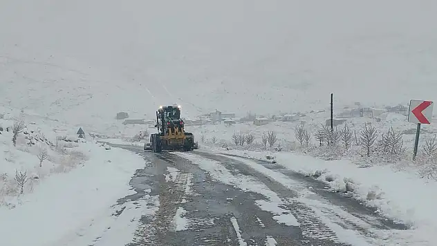 Battalgazi'de Kar Yağışı: Belediye Ekipleri Sahada