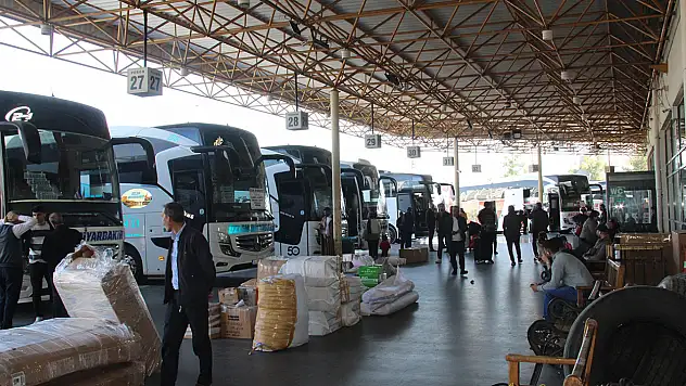 Bayram öncesi otobüs bileti fiyatları arttı