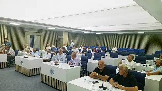 Belediye Başkanı Taşkın'a Kredi ve Yetki Onayı