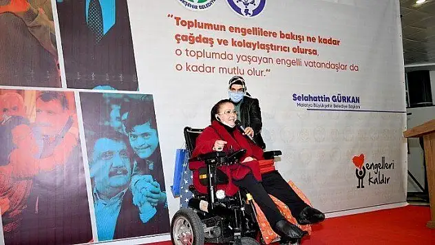 'Bir İyilik Bırak' konulu farkındalık programı düzenlendi.