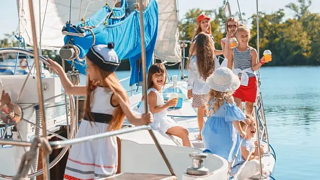 Bodrum'da Yat Kiralama ile Masmavi Denizlere Açılın