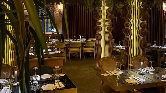 Boğaz Manzaralı Restoranlar ile Şehre Yukarıdan Bakın