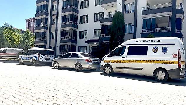 Bostanbaşı'nda Acı Olay: 44 Yaşındaki Kişi Hayatına Son Verdi