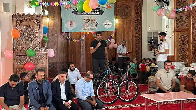 'Bu Yaz Camideyim' Programı Büyük Coşkuyla Tamamlandı