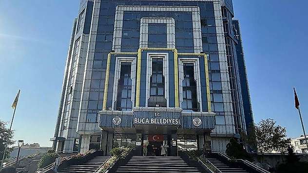 Buca Belediyesi soruşturmasında gözaltılar