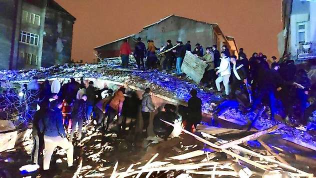 Bulutlar Sitesi Davası 2 Temmuz'a Ertelendi: 31 Kişinin Öldüğü Deprem Yıkımında Yargılama Sürüyor