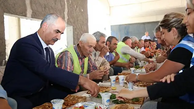 Başkan Sami Aydın 'En Güzel Sofra Bu Sofra'…