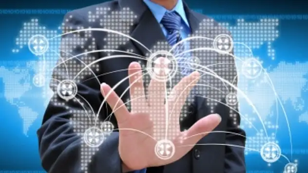 İhracat %12,5, ithalat %21,7 arttı