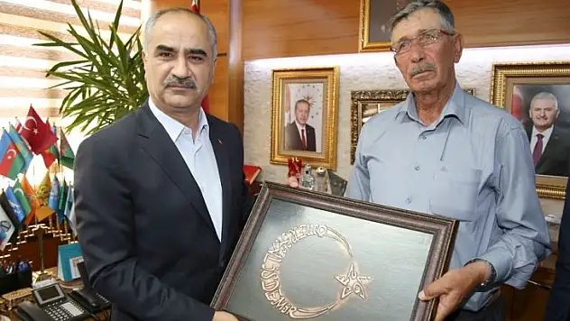 Şehit Babası Halisdemir'den Başkan Aydın'a Ziyaret