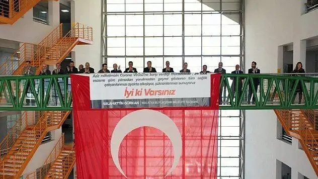 Büyükşehir Belediye Personellerinden Sağlık Çalışanlarına Destek