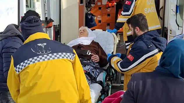 Büyükşehir Belediyesi Karla Mücadele Ekipleri Çalışmalarına Devam Ediyor