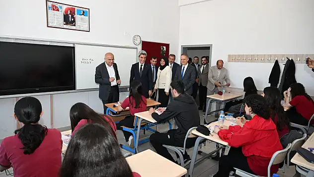 Büyükşehir Belediyesi'nden 21.500 Öğrenciye YKS Değerlendirme Sınavı