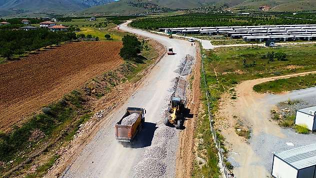 Büyükşehir'den Üzümlü Mahallesi'ne Yeni Ulaşım Aksı